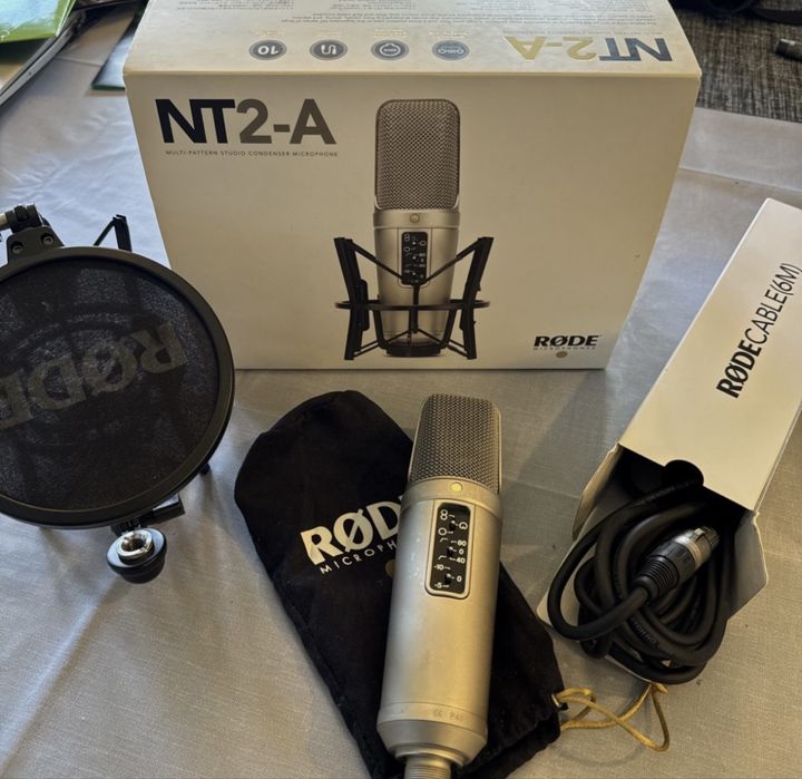 продаю студийный микрофон