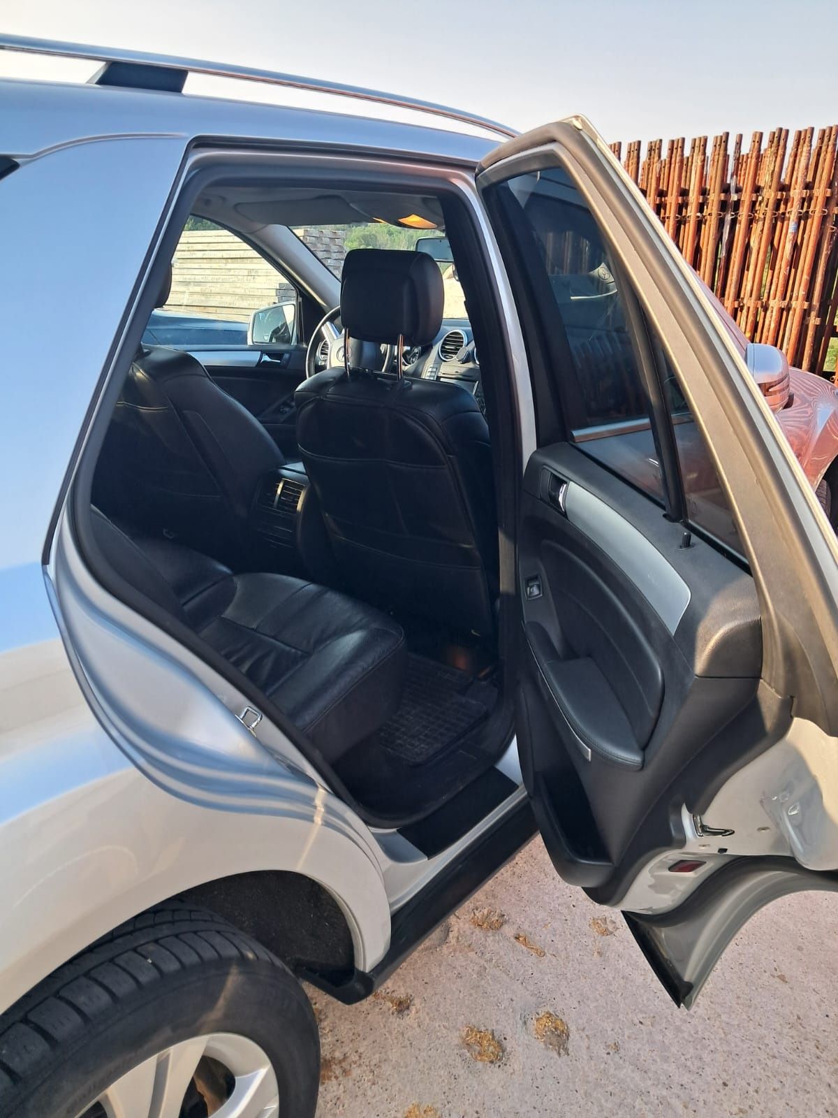 Mercedes ML300 preț foarte bun