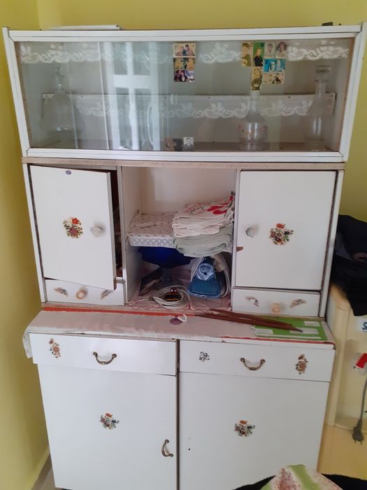 Vând mobilă de bucătarie
