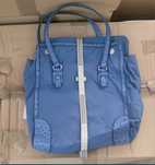 Accesoriu benetton of coulours