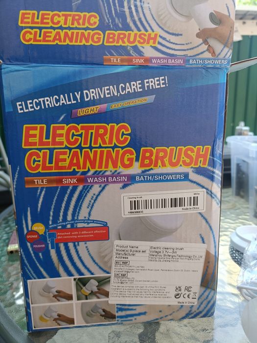 Electric cleaning