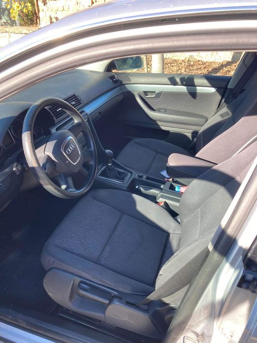 Ауди А4 2.0 дизел 140 к.с. На части