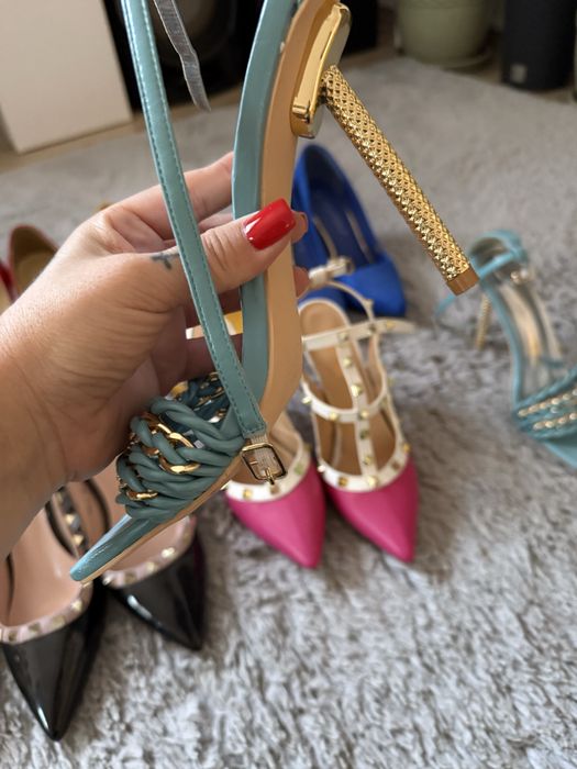 Vand combo pantofi! Stiletto, sandale! 8 buc