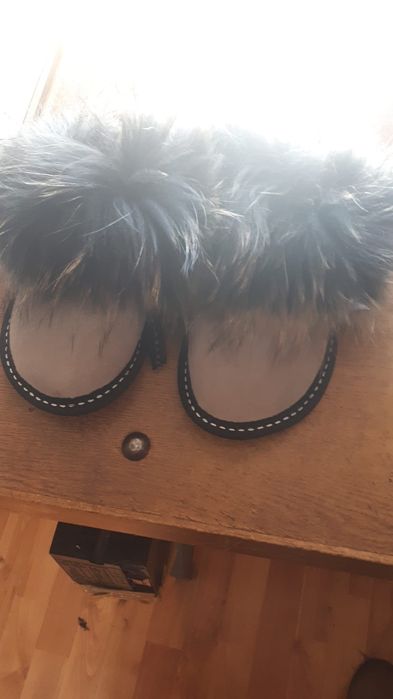 Papuci de casă din blană naturală