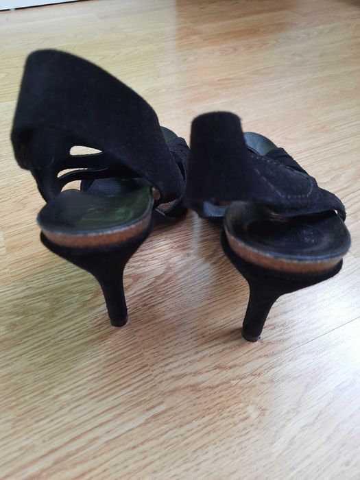 Sandale piele intoarsa, negre, marimea 37, Pedro Garcia