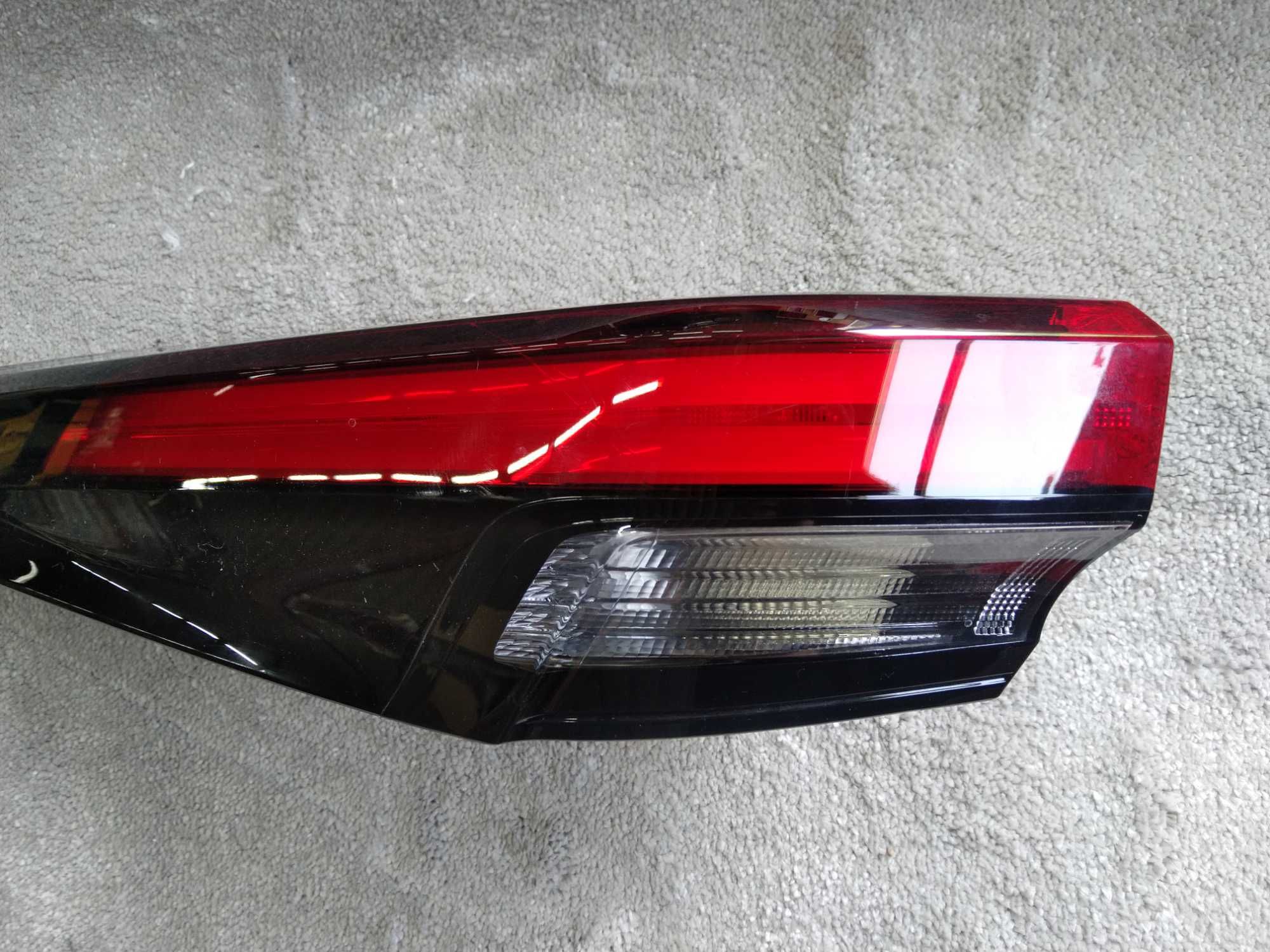 Toyota CHR 2023 ляв стоп