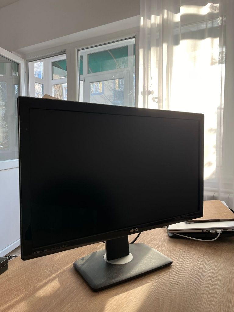 Monitor LCD Benq 27"