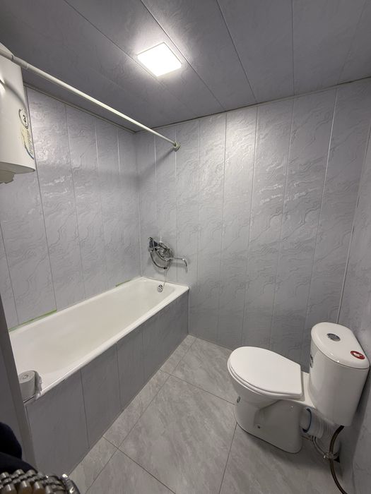 Квартира дом 1 этаж 3 комнатная Янгибазар центр Юкоричирчик