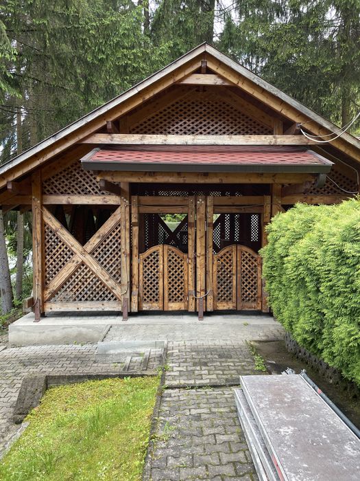 Foisor din lemn cu elementele demontabile