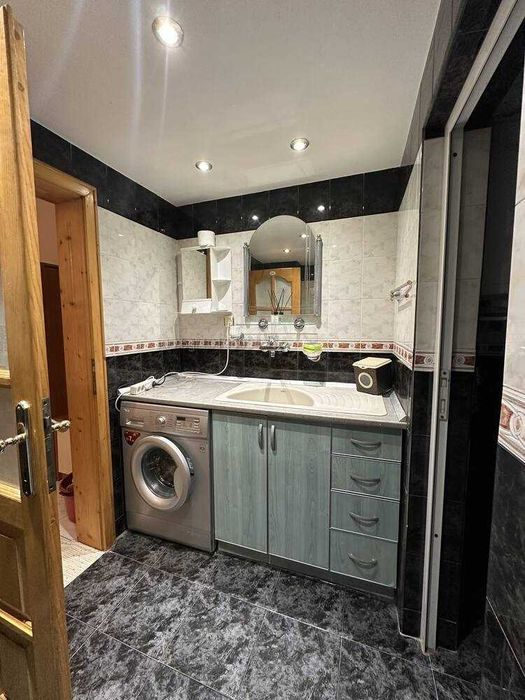 Дава се под наем Многостаен апартамент в Асеновград - 120 кв.м за 350 € - Снимка #7
