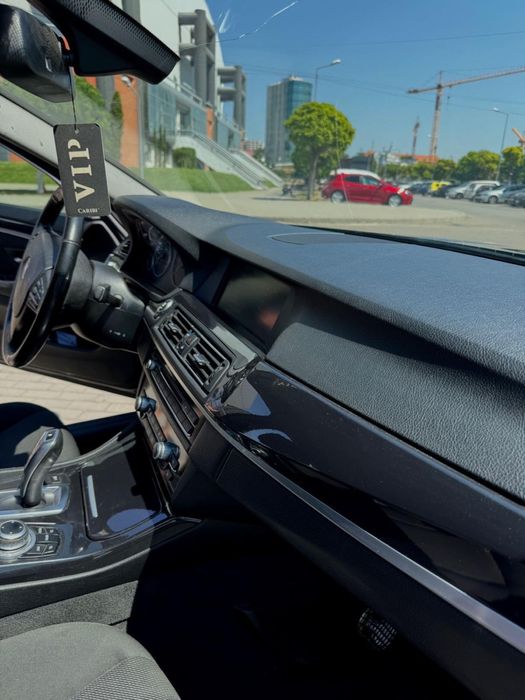 Bmw seria 5 f10 automat-2011