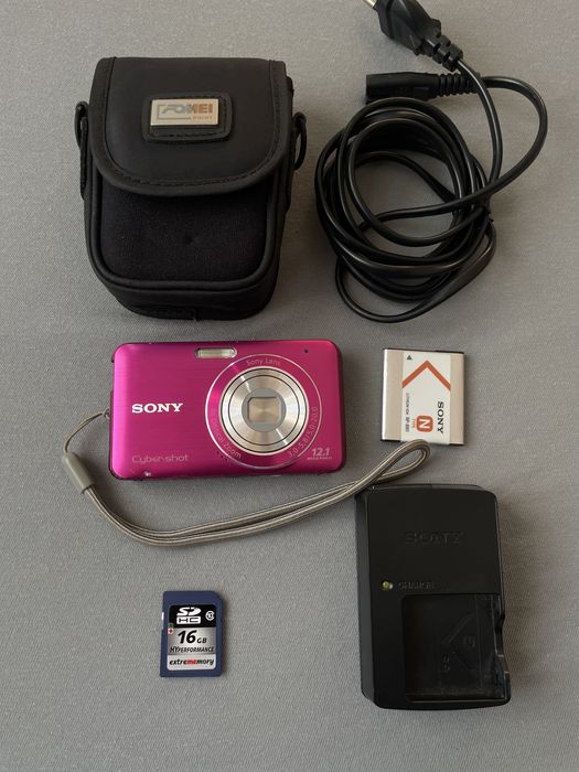 Aparat Foto Digital SONY Cyber-Shot 12.1MP 5x Zoom, 16GB Senzor CCD