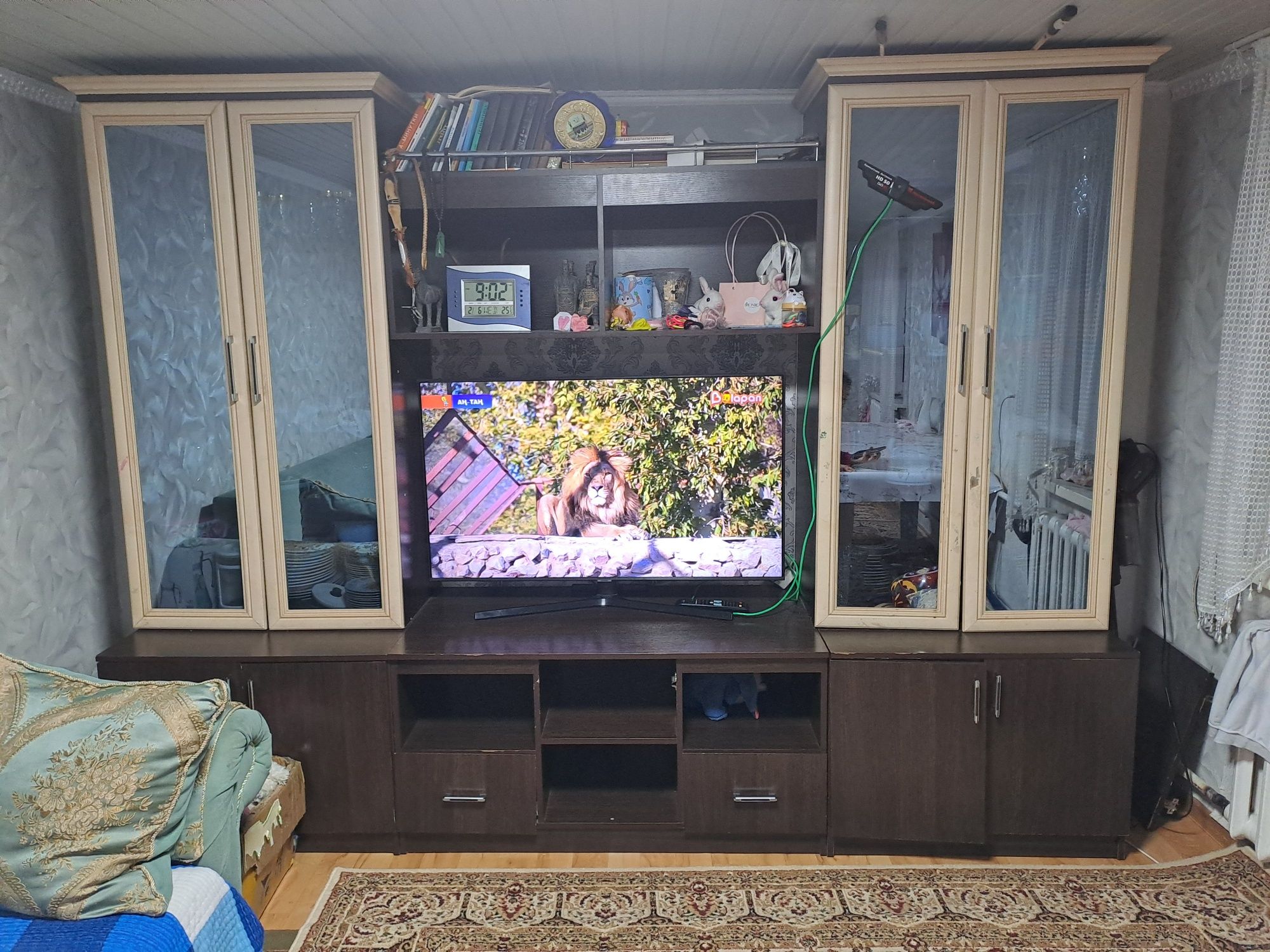 Продаём горку . В хорошем состоянии, можно под тв