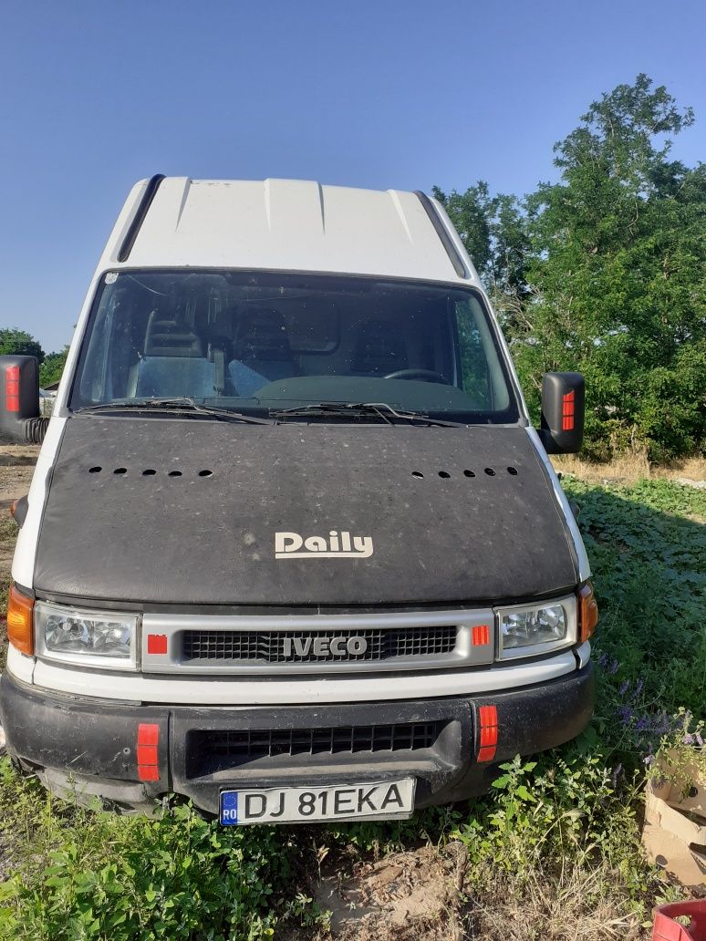Vînd Iveco Daly 2004