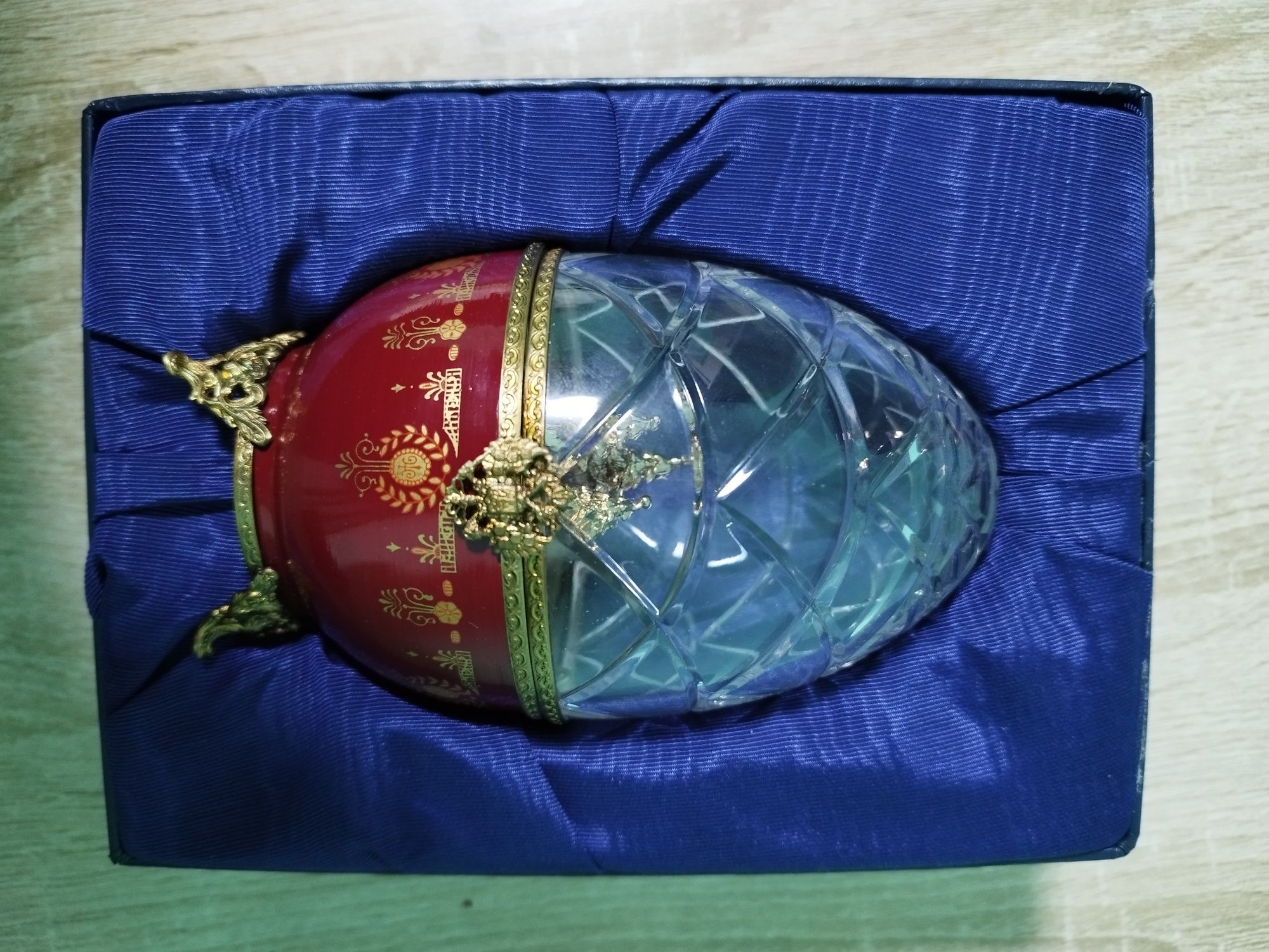 Винтажное яйцо Фаберже