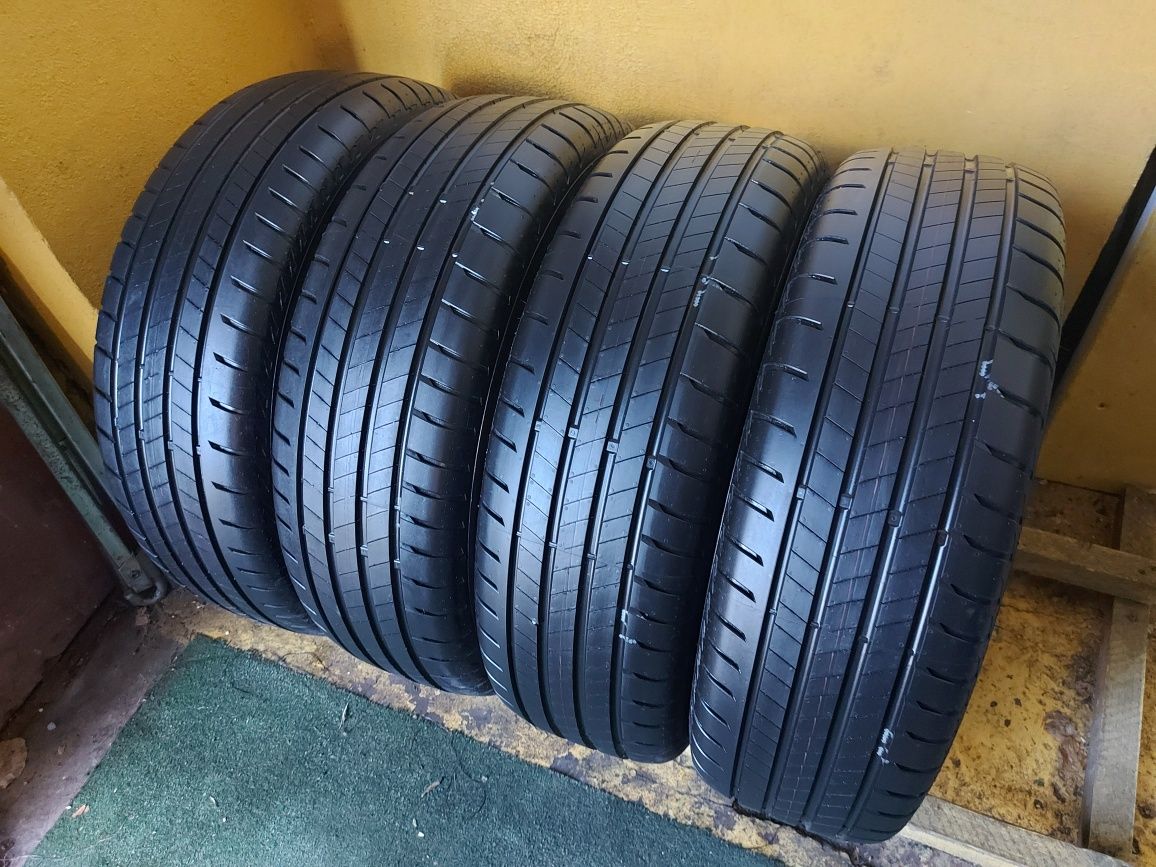 225 65 17 Bridgestone DOT 2023 vara NOI