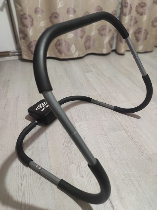 Vând aparat abdomene Umbro