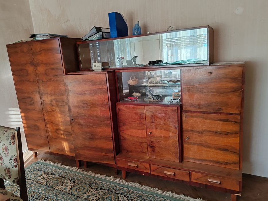 Vând  mobile și sobe de teracote