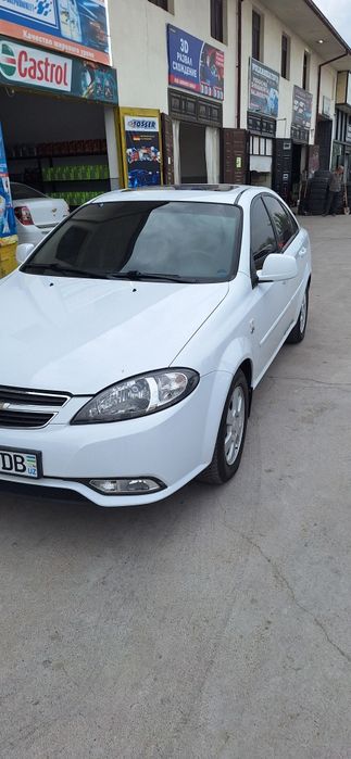 Jentra avtomat faqat arenda vikupkaga beriladi.