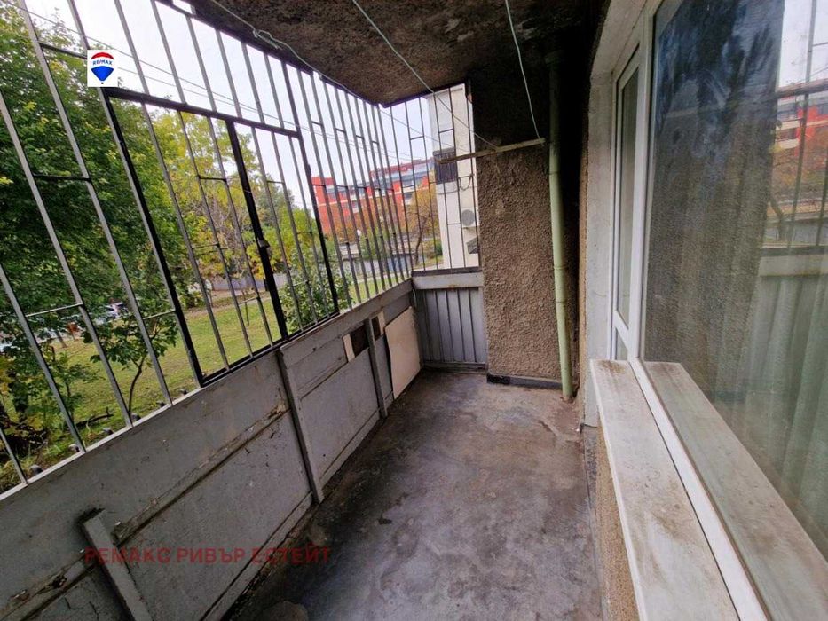 Продава се Едностаен апартамент в Русе, Възраждане - 42 кв.м за 1284 €/кв.м - Снимка #11