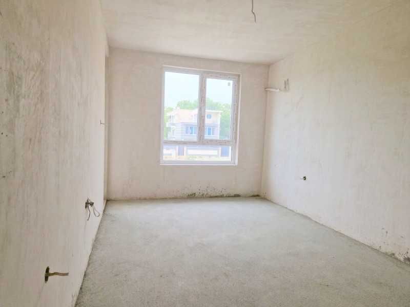 Продава се Тристаен апартамент в Бургас, Сарафово - 68 кв.м за 1986 €/кв.м - Снимка #3