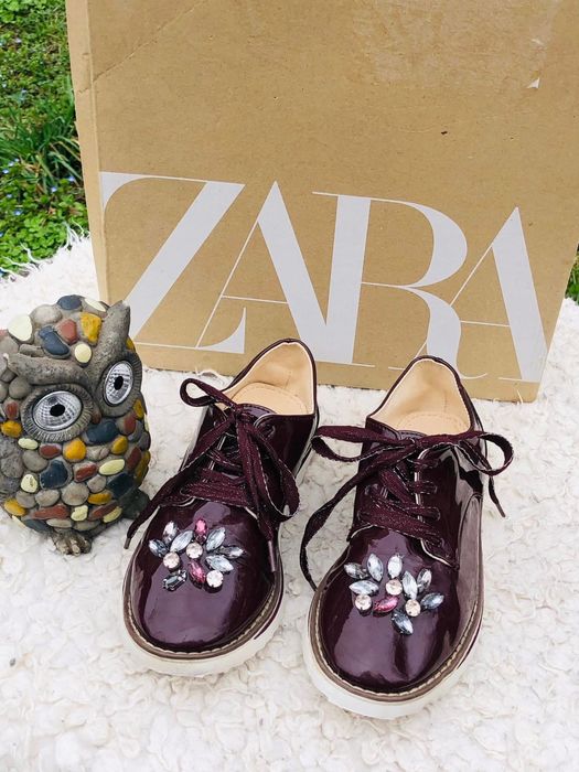 Pantofi fata ZARA-marinea 32,,inter 20,5cm,ca piele,Geox,Guess,Michae