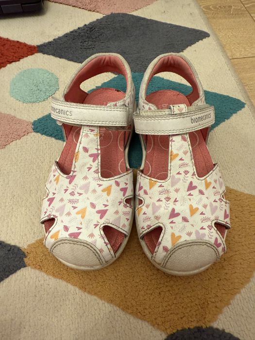 Sandale Biomecanics 26