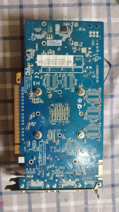 Видео карта GTX550TI 1GB