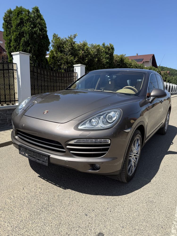 Vand porche cayenne 2011