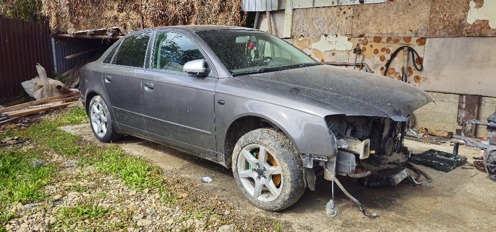 Audi a4 b7 întreg pentru dezmembrat
