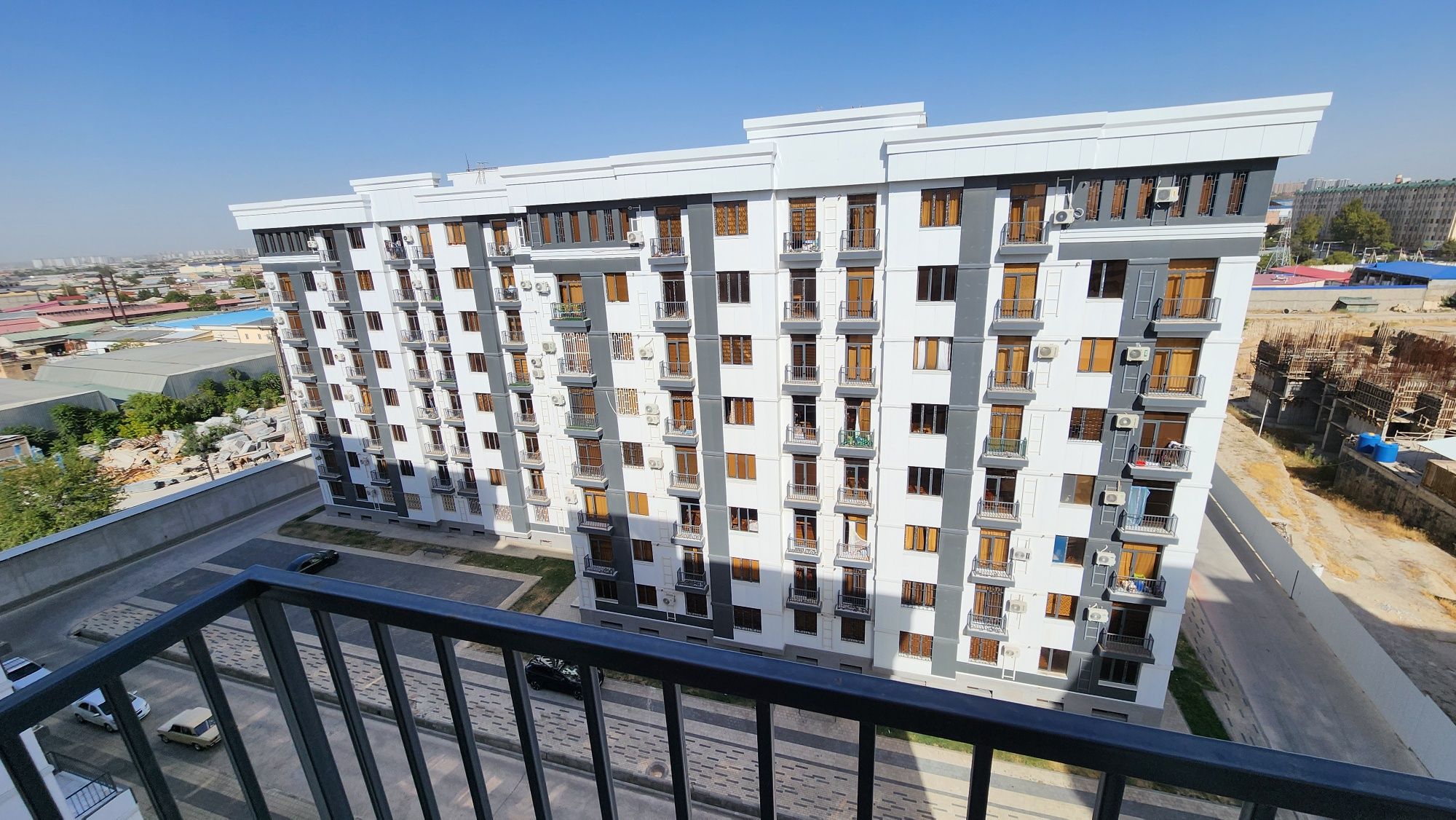 Smart Cityda 2 xonali Kvartira ijaraga beriladi.