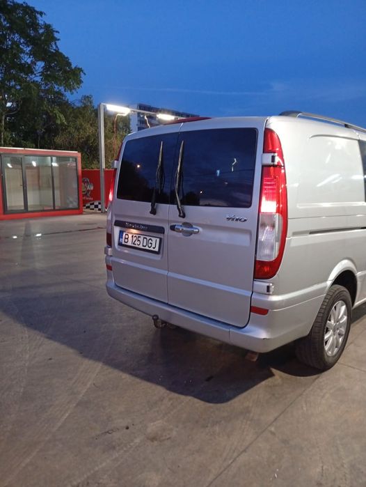 Se vinde Mercedes Vito