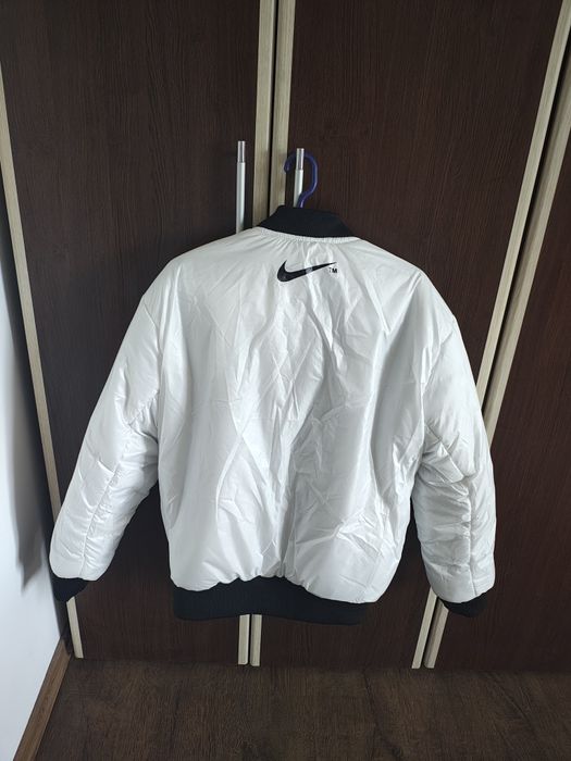 Geacă Nike Windbreaker cu Logo TM și Swoosh 1972 mărime M