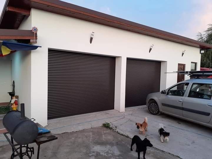 uși garaj rulou Comarnic