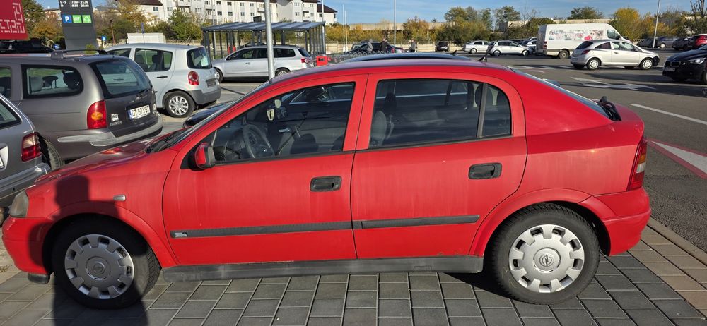 Vand Opel Astra G,1.6,8V 2004