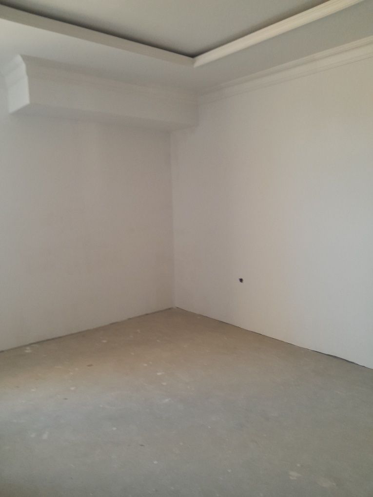 Продаётся 2 сот.5ком.200м2 (дурмень)