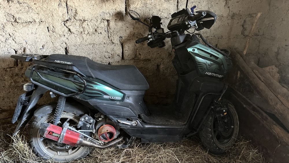 Мотоцикл Tank300