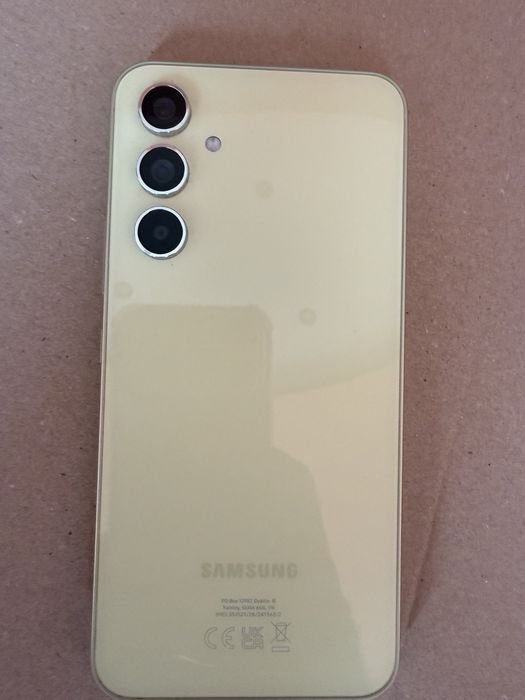 Samsung A 54 5G с кутия