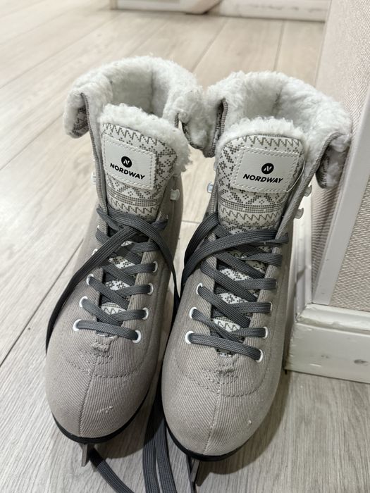 Фигурные коньки