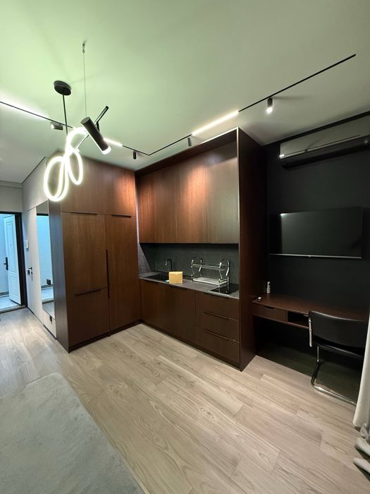 Аренда 1 комнатной квартиры м.Ойбек ор-р Шохмедцентр ЖК NRG Oybek