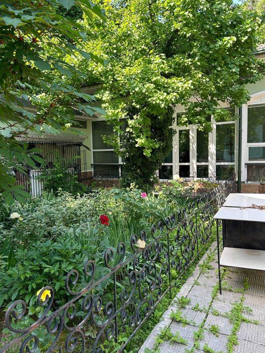 Сдается уютный 5 ком. дом на Дархан! Мирзо Улугбекский