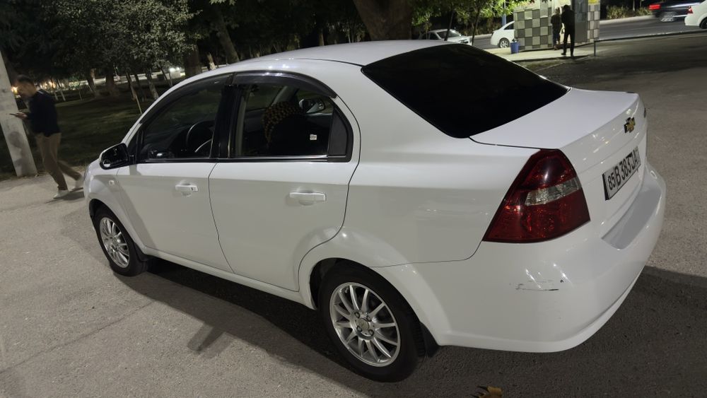 Sotiladi Nexia 3 2019.