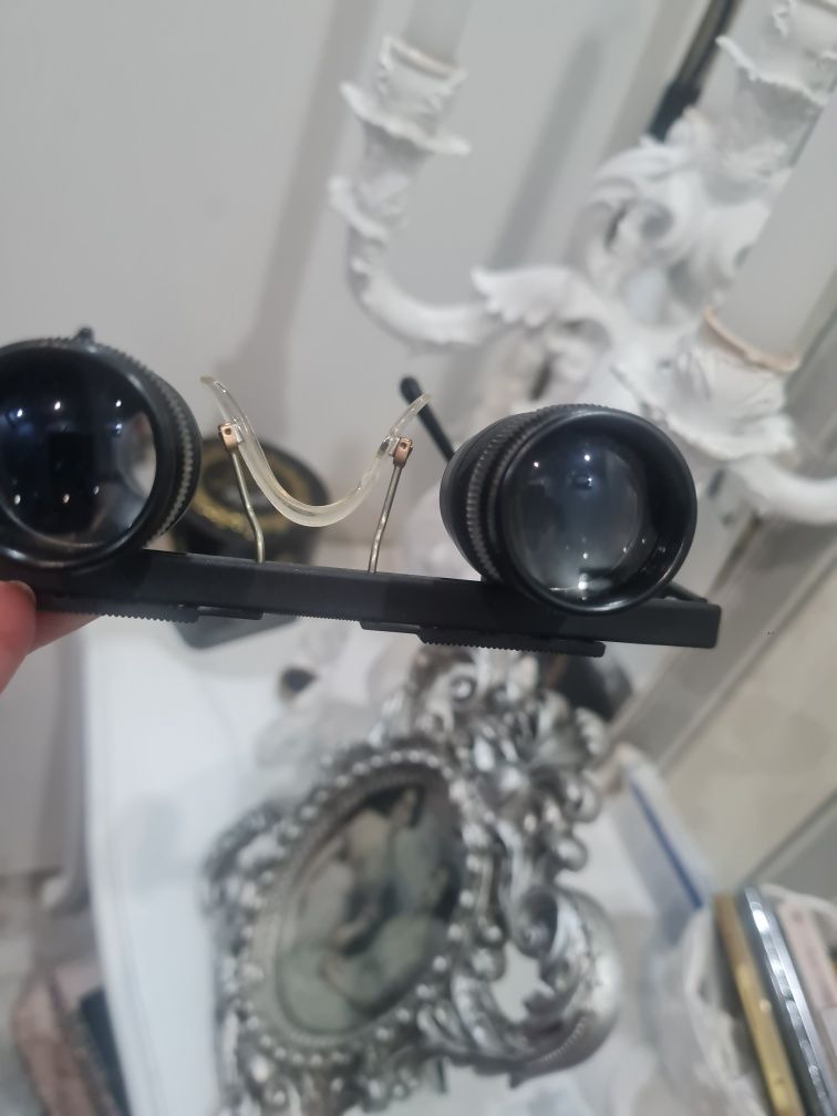 Vand binoclu vintage tip ochelari