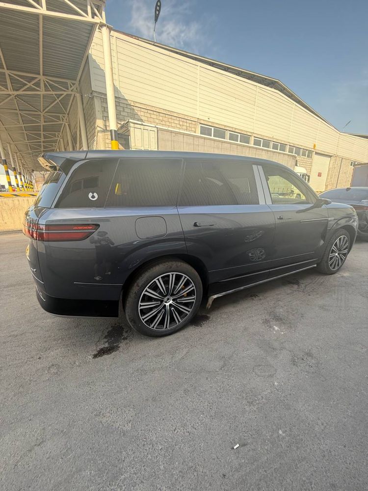 Denza N9 Flagship PHEV гибрид фулл в наличии