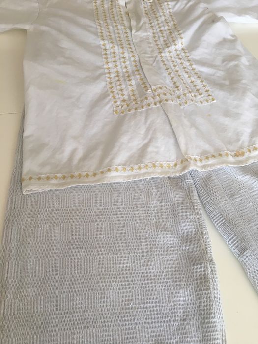 Vand camasa si pantaloni ( costum popular )0