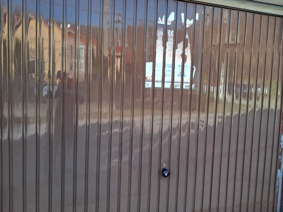 Usa pentru garaj basculanta