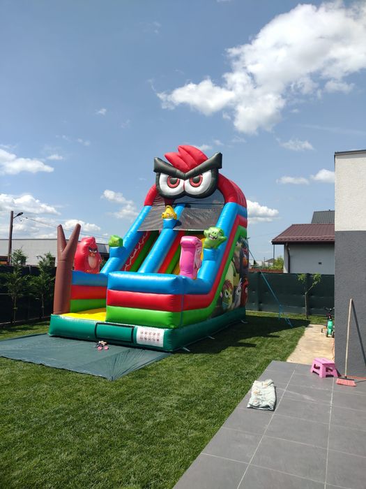 Tobogan gonflabil de inchiriat evenimente