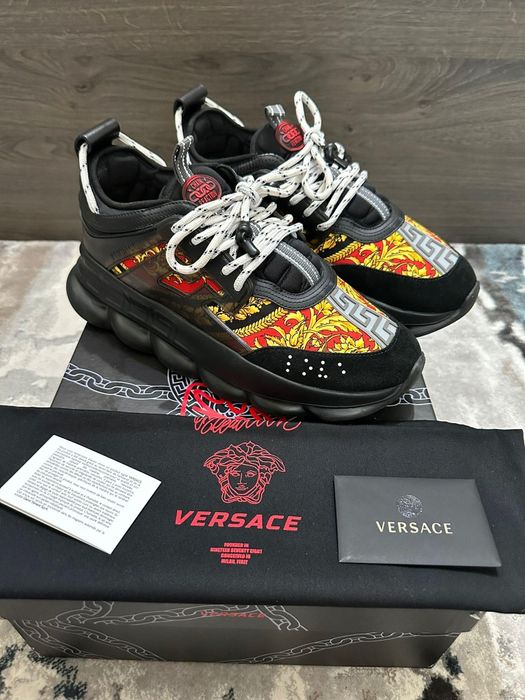 versace chain reaction 42