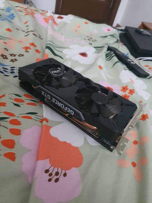 Placa video GeForce gtx 1660 super