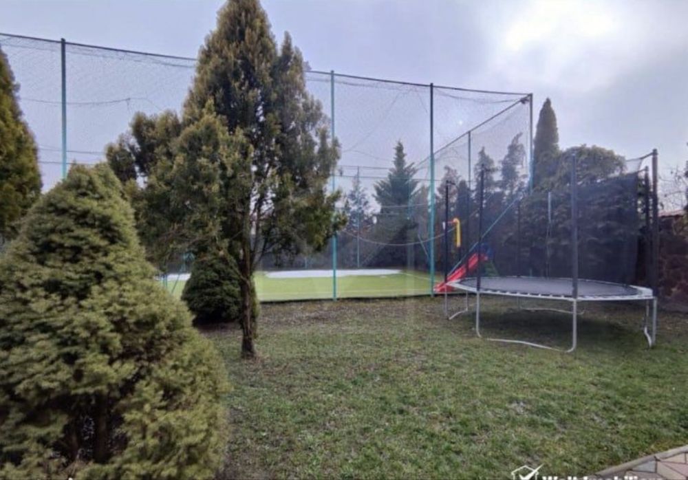 Închiriez pensiune pentru Crăciun și Revelion 2026